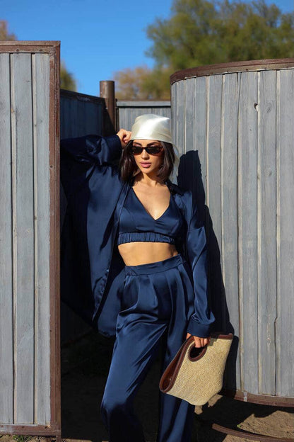 The Flow Set  - Navy Blue